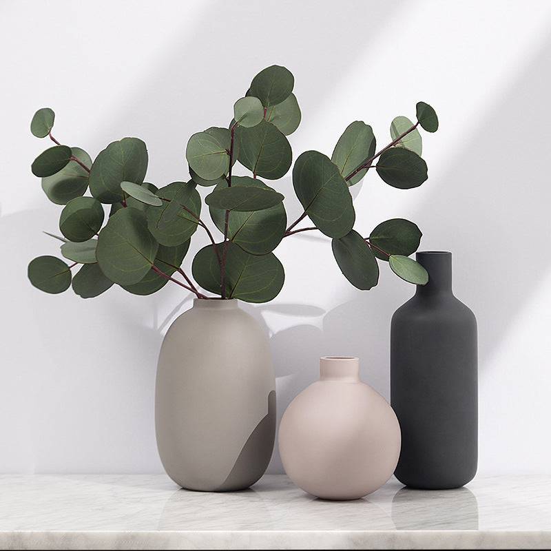 Elegant Harmony Ceramic Vase